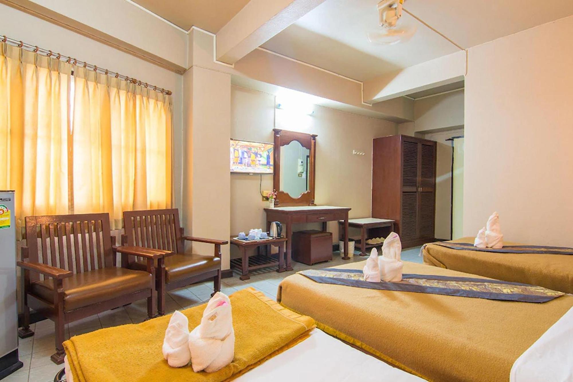 Khelang Nakorn Hotel Лампанг Экстерьер фото